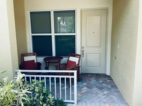 1527 NW 48th Lane Boca Raton FL 33431
