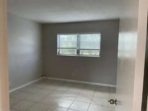 111 SE 1st Street Boynton Beach FL 33435