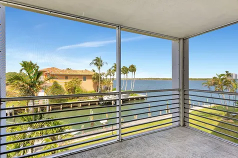 105 Paradise Harbour Boulevard North Palm Beach FL 33408