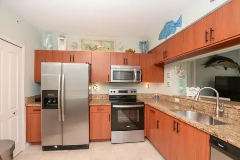 4190 Gator Greens Way Fort Pierce FL 34982