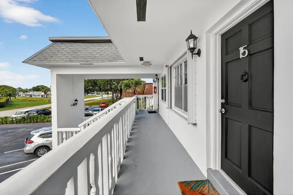 10000 Meridian Way Palm Beach Gardens FL 33410