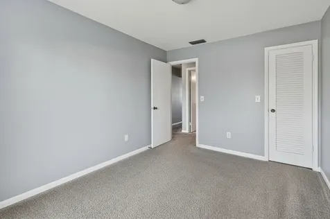 10000 Meridian Way Palm Beach Gardens FL 33410