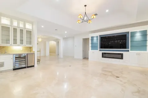 216 Summa Street West Palm Beach FL 33405