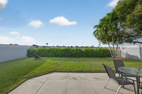 945 Bear Island Circle West Palm Beach FL 33409