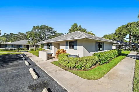 212 Club Drive Palm Beach Gardens FL 33418