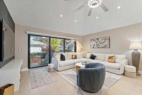 212 Club Drive Palm Beach Gardens FL 33418
