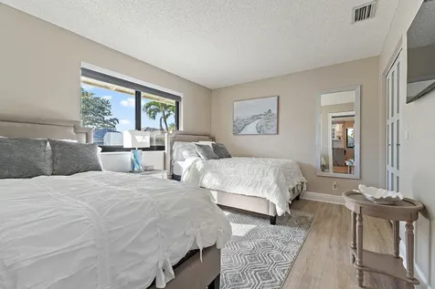 212 Club Drive Palm Beach Gardens FL 33418