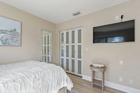212 Club Drive Palm Beach Gardens FL 33418