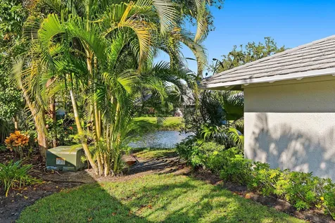 212 Club Drive Palm Beach Gardens FL 33418