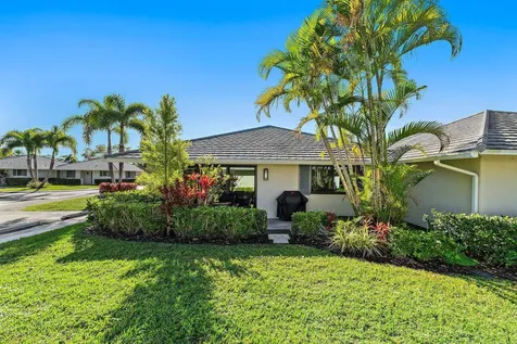 212 Club Drive Palm Beach Gardens FL 33418