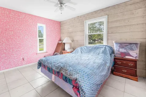 5180 Royal Palm Beach Boulevard The Acreage FL 33411