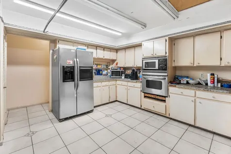 5180 Royal Palm Beach Boulevard The Acreage FL 33411