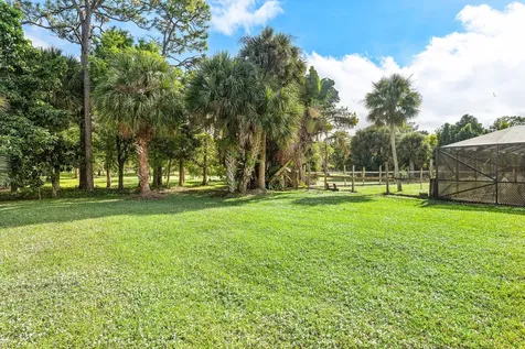 5180 Royal Palm Beach Boulevard The Acreage FL 33411