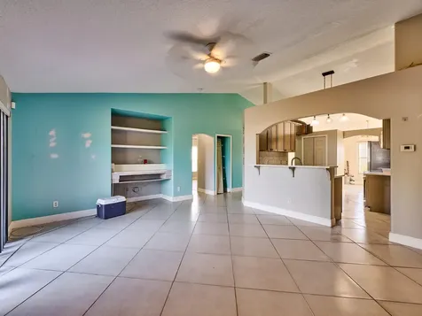 1407 Se Grapeland Avenue Port Saint Lucie FL 34952