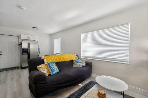 5909 Pinewood Avenue West Palm Beach FL 33407