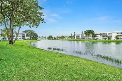 310 Wellington M West Palm Beach FL 33417