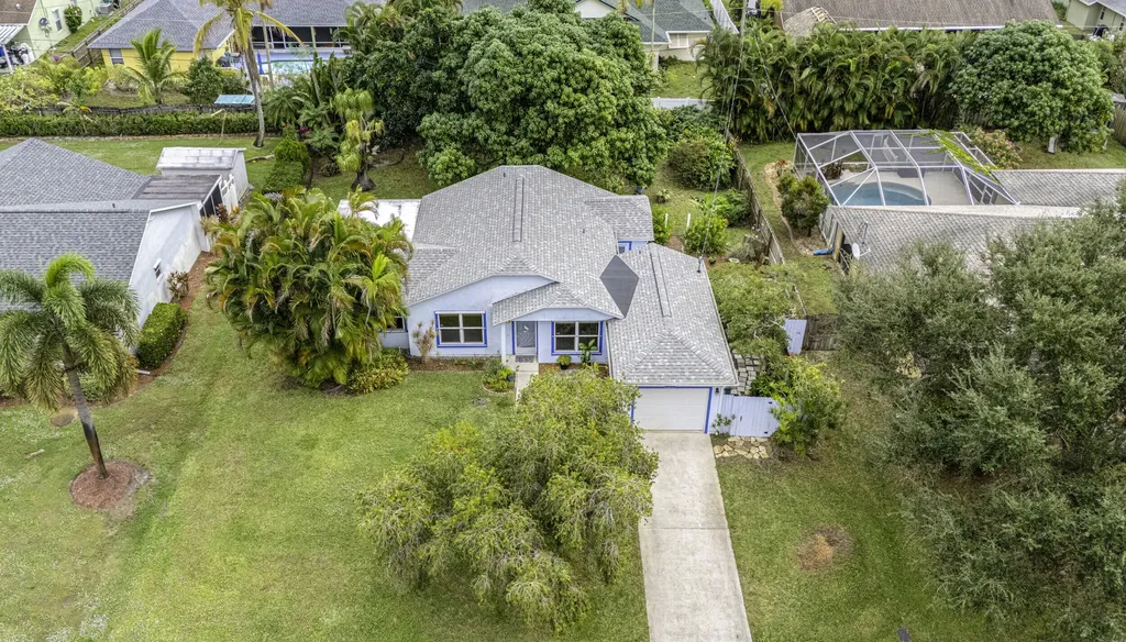 6851 Nw Jorgensen Road Port Saint Lucie FL 34983