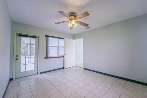 6851 Nw Jorgensen Road Port Saint Lucie FL 34983