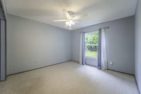6851 Nw Jorgensen Road Port Saint Lucie FL 34983