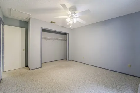 6851 Nw Jorgensen Road Port Saint Lucie FL 34983