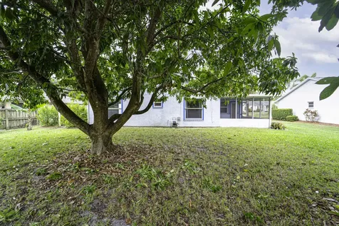 6851 Nw Jorgensen Road Port Saint Lucie FL 34983