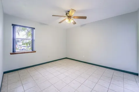 6851 Nw Jorgensen Road Port Saint Lucie FL 34983