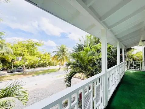 1713 Florida Avenue West Palm Beach FL 33401