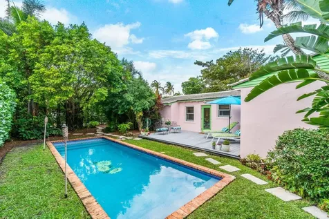 210 Debra Lane Palm Beach FL 33480
