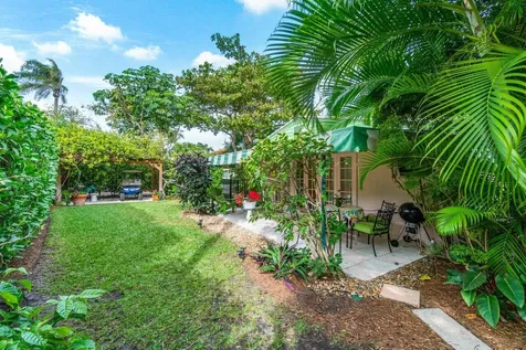 210 Debra Lane Palm Beach FL 33480