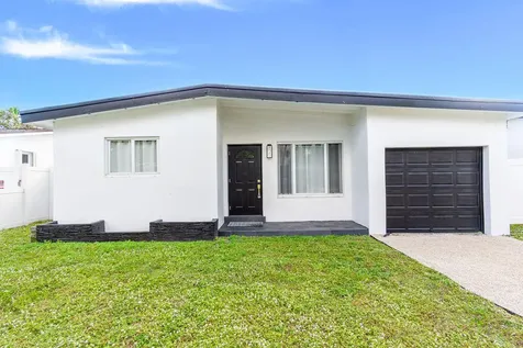 6370 Plunkett Street Hollywood FL 33023