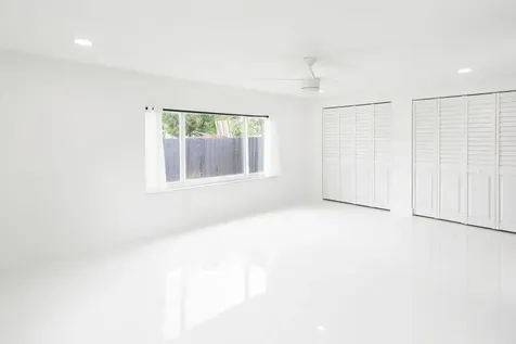 6370 Plunkett Street Hollywood FL 33023