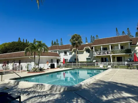 708 Se 2nd Avenue Deerfield Beach FL 33441
