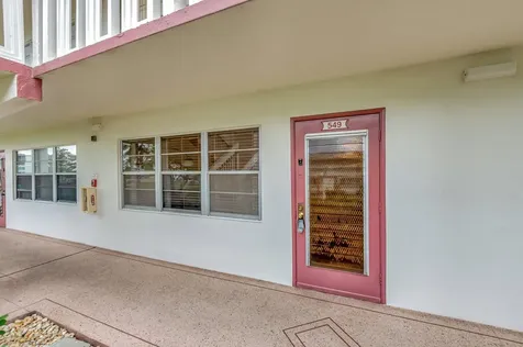 549 Fanshaw Boca Raton FL 33434