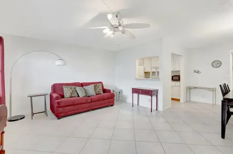549 Fanshaw Boca Raton FL 33434