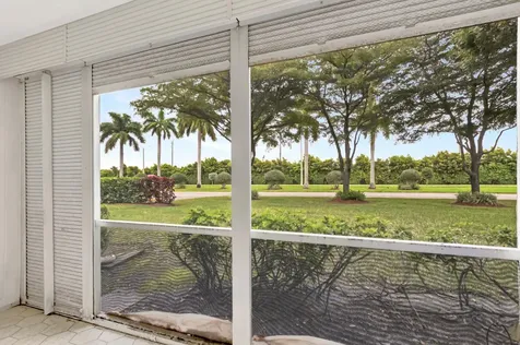 549 Fanshaw Boca Raton FL 33434