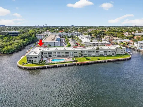 711 Ne Harbour Terrace Boca Raton FL 33431