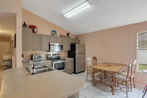 426 15th Lane Vero Beach FL 32962