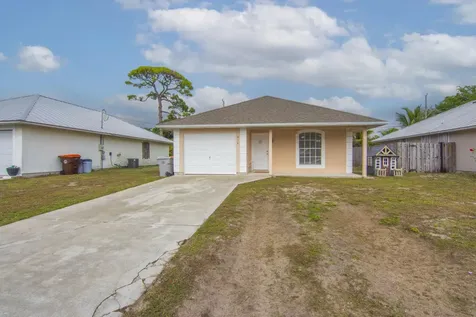 426 15th Lane Vero Beach FL 32962