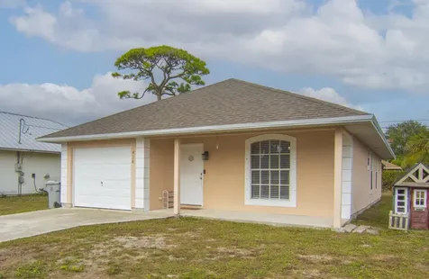 426 15th Lane Vero Beach FL 32962