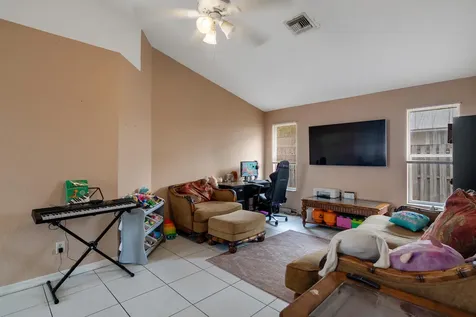 426 15th Lane Vero Beach FL 32962