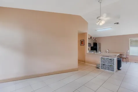 426 15th Lane Vero Beach FL 32962