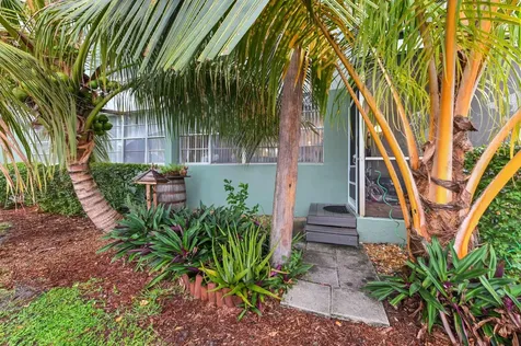 2761 Taft Street Hollywood FL 33020