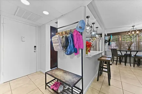 2761 Taft Street Hollywood FL 33020
