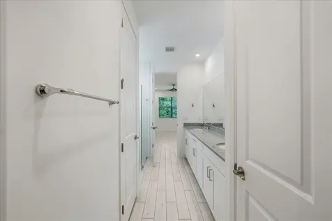 6818 Pointe Of Woods Drive West Palm Beach FL 33413