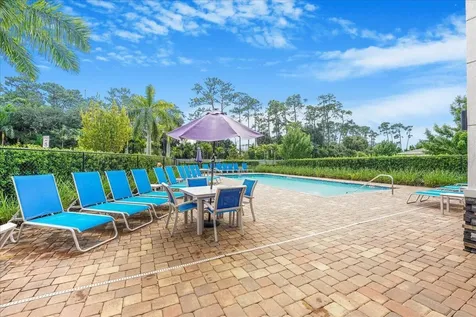 6818 Pointe Of Woods Drive West Palm Beach FL 33413