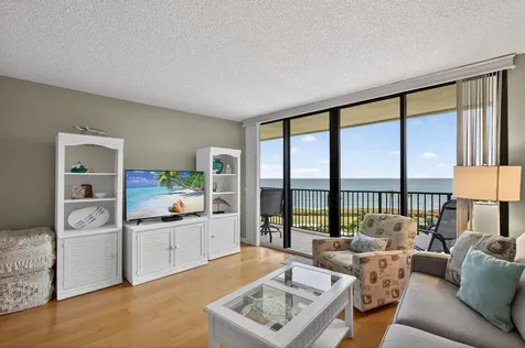 200 Ocean Trail Way Jupiter FL 33477