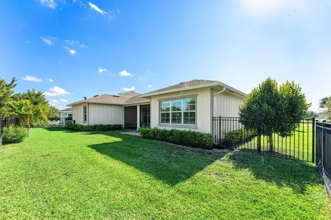 940 Hookline Circle Loxahatchee FL 33470