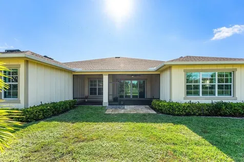 940 Hookline Circle Loxahatchee FL 33470