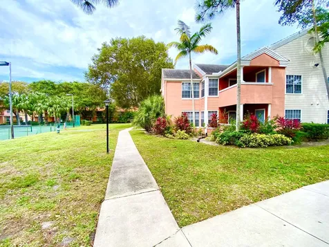 1001 S Crystal Way Delray Beach FL 33444