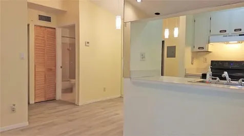 9466 Boca Cove Circle Boca Raton FL 33428